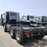 HEAVY DUTY TRUCK