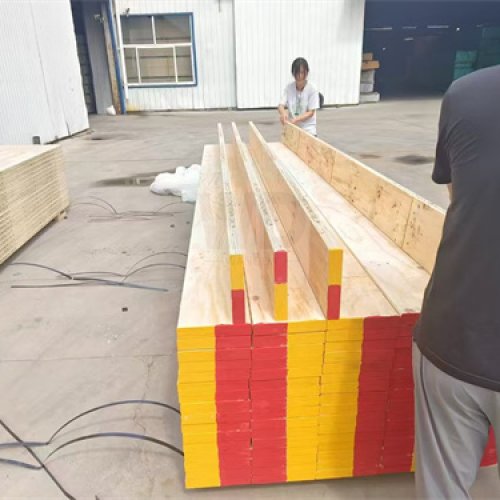 LVL Waterproof 12mm Pine Scaffolding Planks Melamine Veneer Board Surface E1 Formaldehyde Emission Standards for Decoration