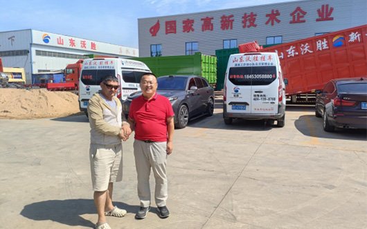 Kyrgyzstan Customer visit factory and book Flatbed Semi Trailer