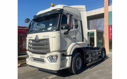 HOWO NX 440 6X4/4X2 Tractor Truck for Hot sale in Saudi Arabia