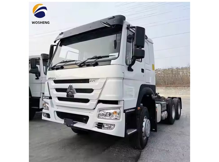 HOWO 371 Tractor truck