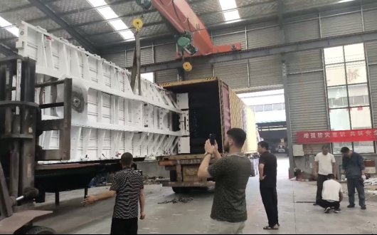 Peru customers come to WOSHENG to buy 2 sets flatbed trailers