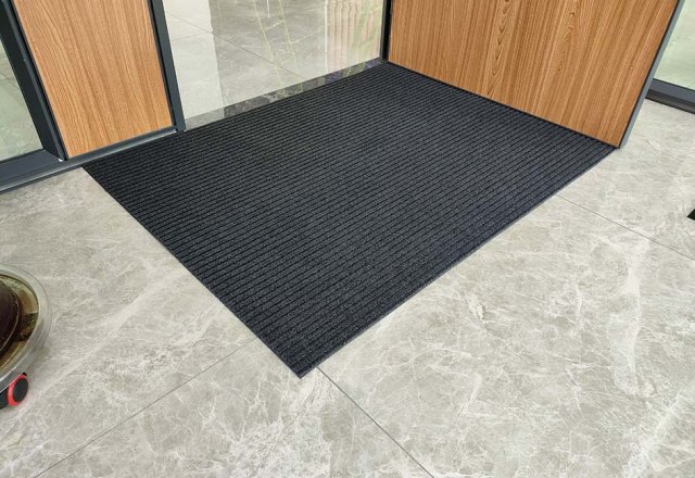 Sinok95 Carpet