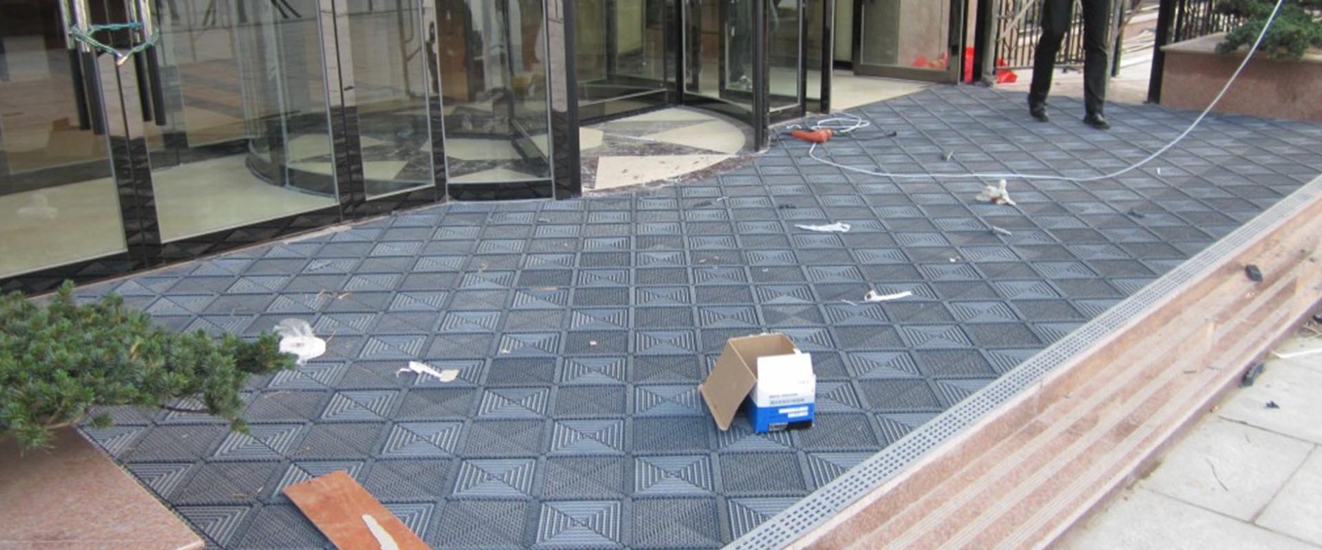 Hotel Three-in-One Floor Mat