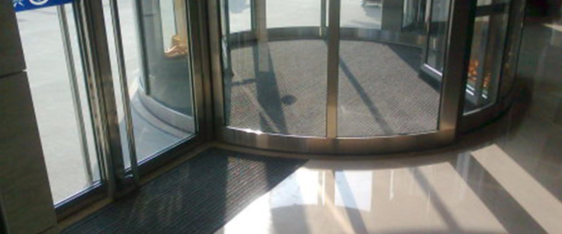 Anhui Bozhou New Oriental Shopping Center