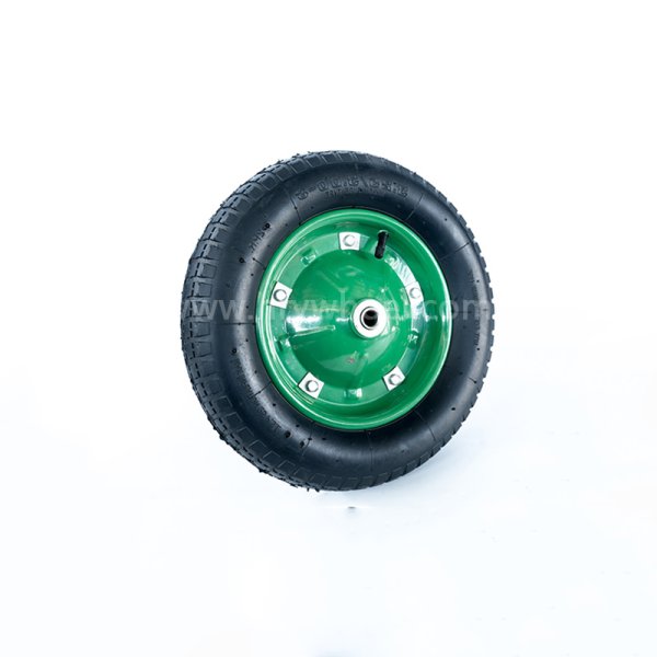 Pneumatic wheel