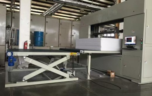 Máquina de corte vertical CNC