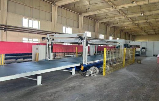 Máquina de corte horizontal CNC