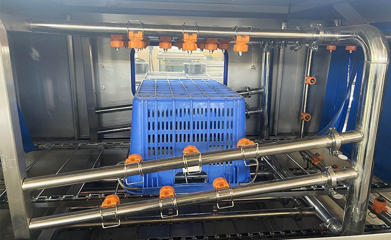 Industrial quick plug connectors