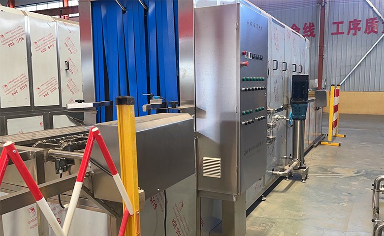 All-round spray cleaning