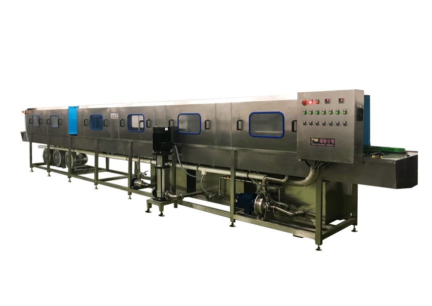 Automatic baking tray washer for bread and cake processing