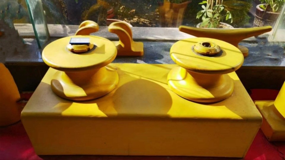 GUIDE ROLLER
