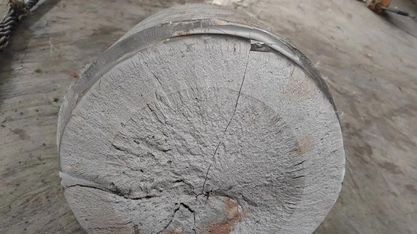 Analysis and Prevention of Roller Fracture Causes in Cold and Hot Rolling Mills