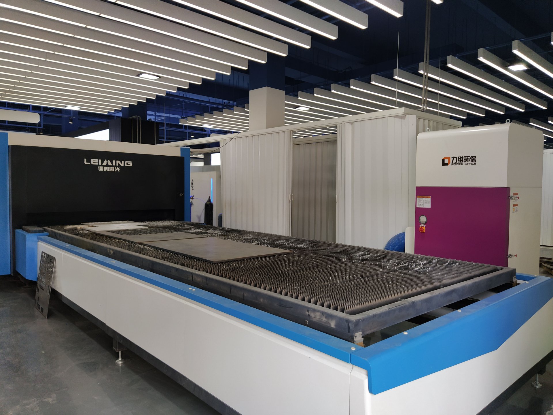 Laser Dust Collector for Fiber Laser Cutting Systems