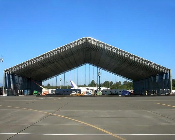 #_0000_hangar (28)
