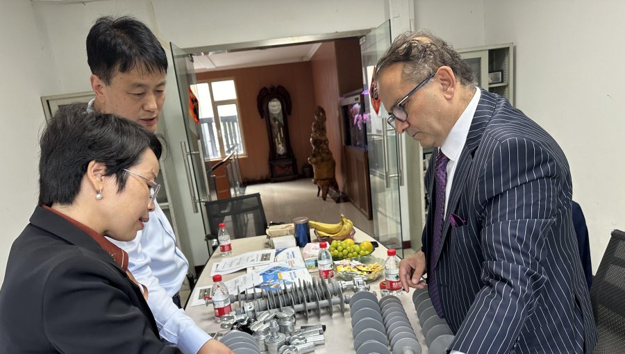 The world's most influential family came to our company to discuss power business