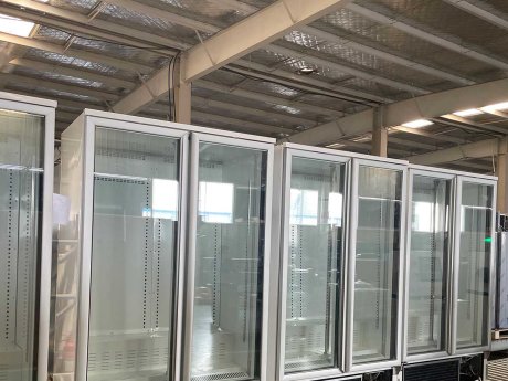 Enhancing Ice Cream Display: The Versatility of Combined Island Freezers