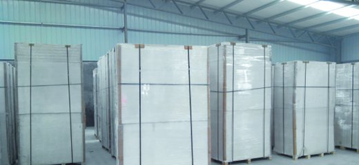 Tablero de Silicato de Calcio: Aislamiento Fiable a Altas Temperaturas para Aplicaciones Industriales y de Construcción