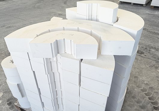 High-temperature silicate slab