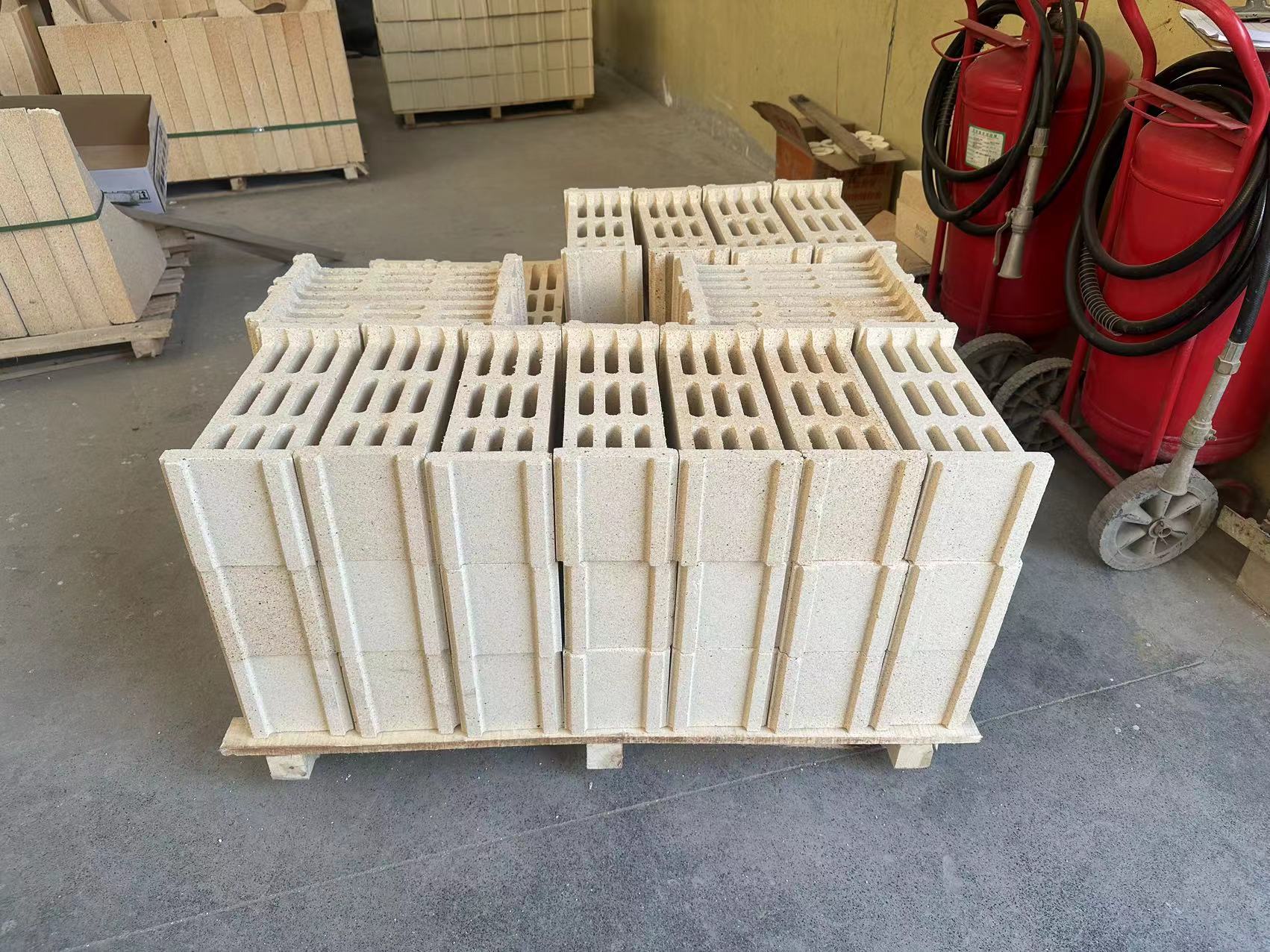 الطوب الحراري