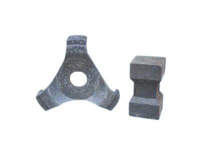 Silicon carbide-bonded silicon nitride products