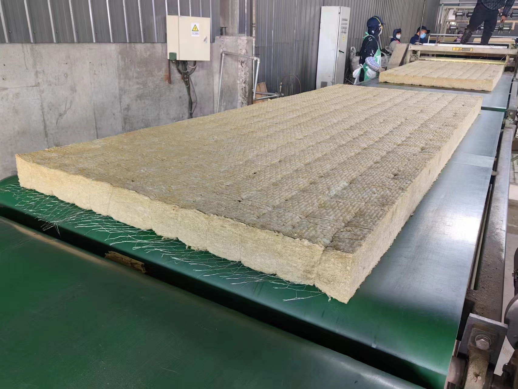 Insulation wool blanket