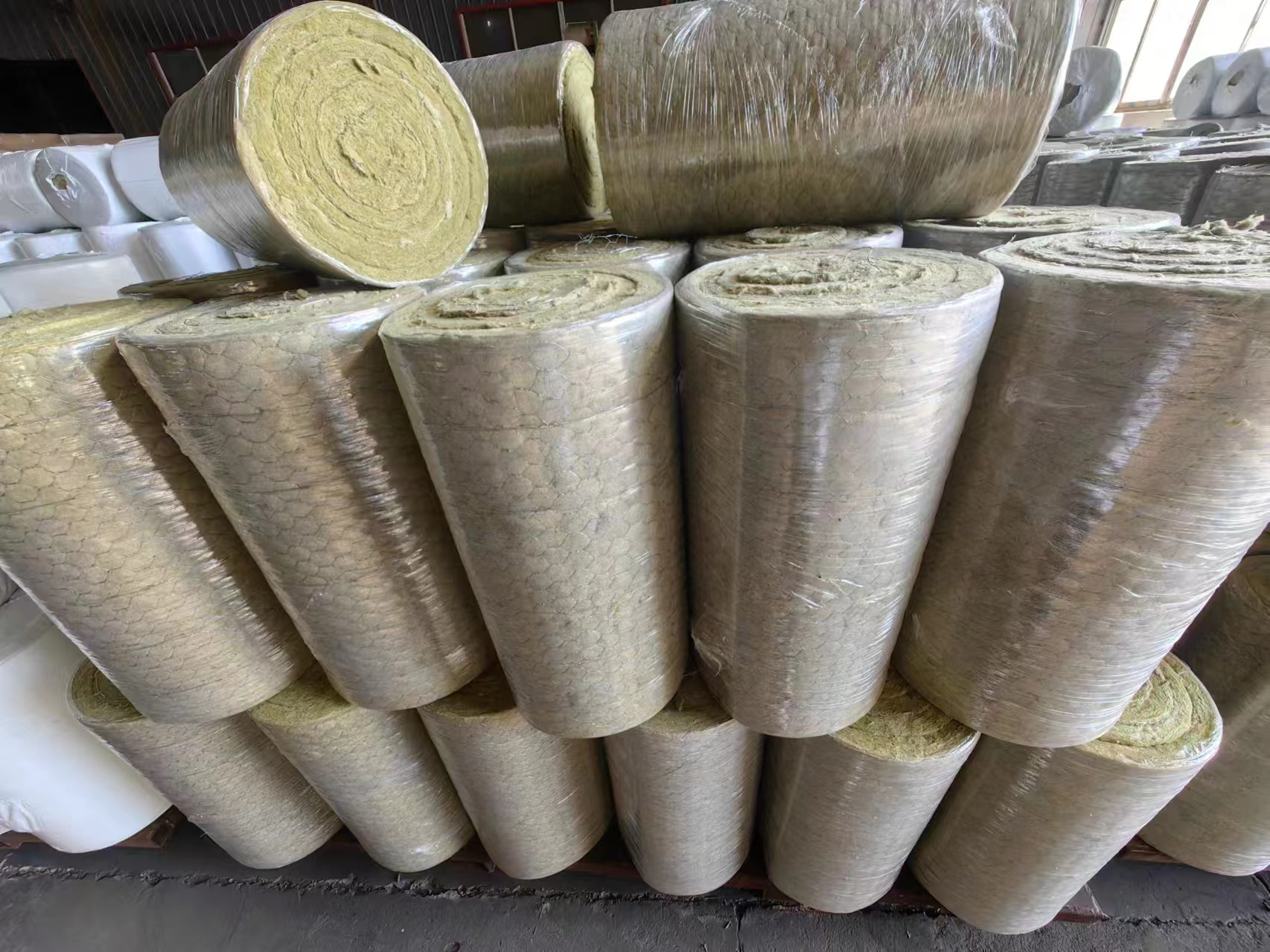 Mineral wool blanket