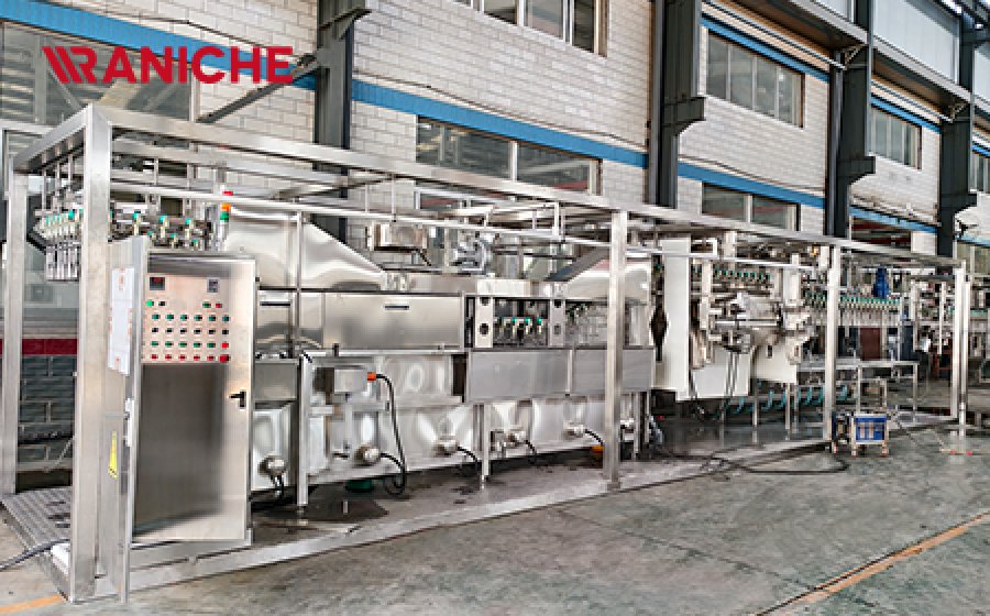 500BPH Compact Chicken Slaughter Line With Head Pulling & Feet Cutting Modules