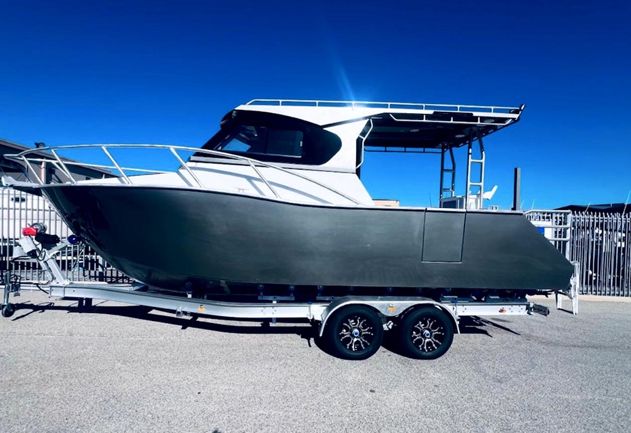 25 ft aluminum boat