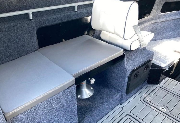 Swing back seat and liftable table on Passenger side