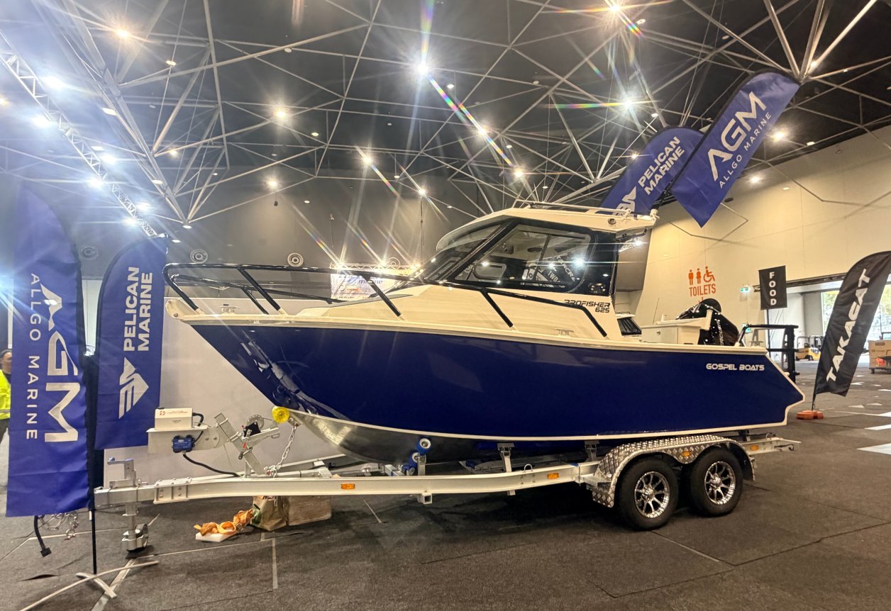 P625 G2 Aluminum Fishing Boat