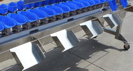 Rotary tray weight grader- small tray detail 1