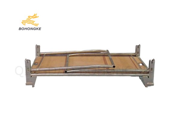 Steel foldable pallet rack in factory