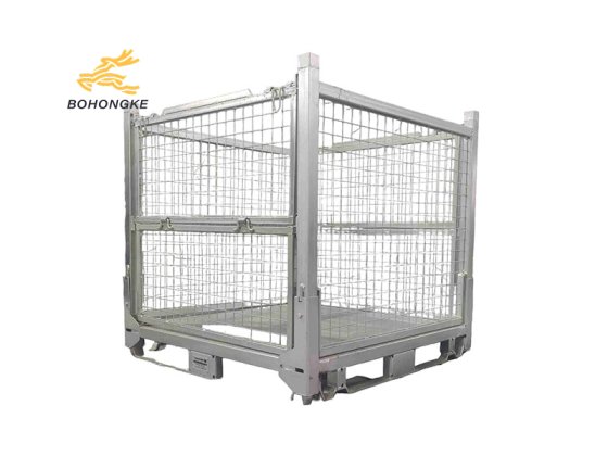 Foldable wire mesh cage for warehouse