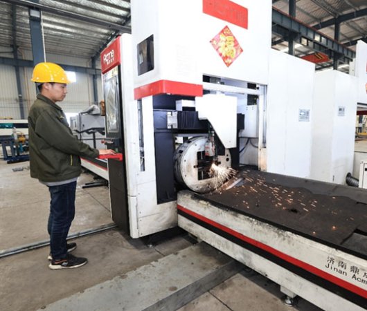 Fabricación de contenedores de malla de acero