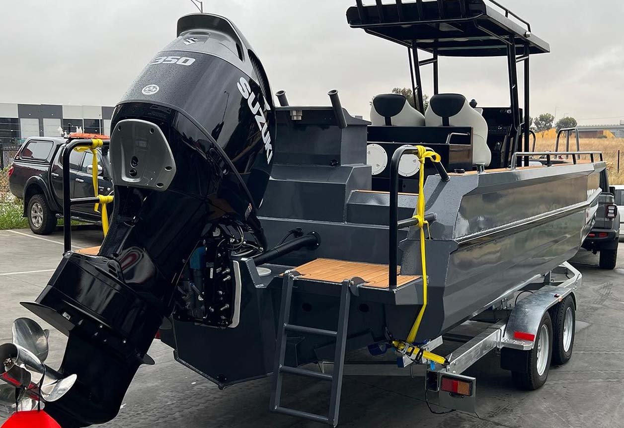 center console aluminum fishing boats