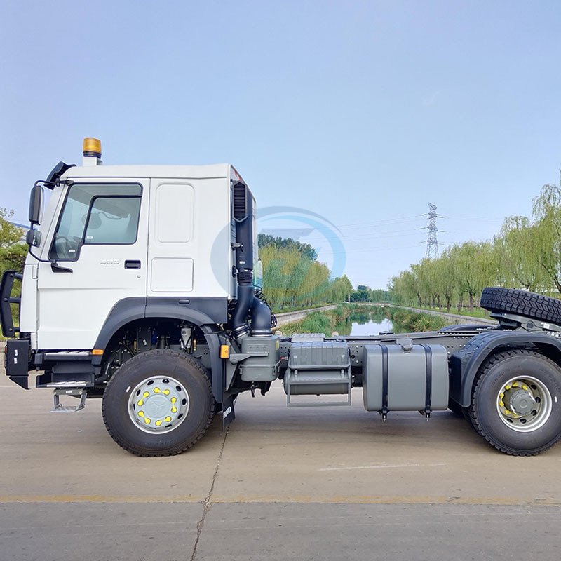 SINOTRUK HOWO-7 6X6 371HP 400HP TRACTOR TRUCK