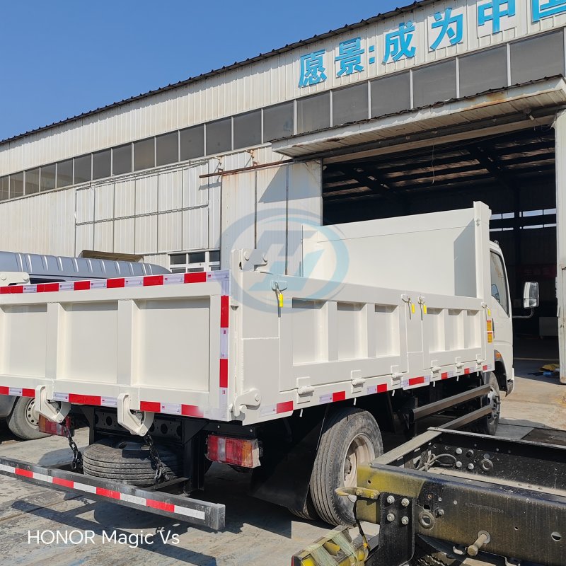 TIPPER TRUCK