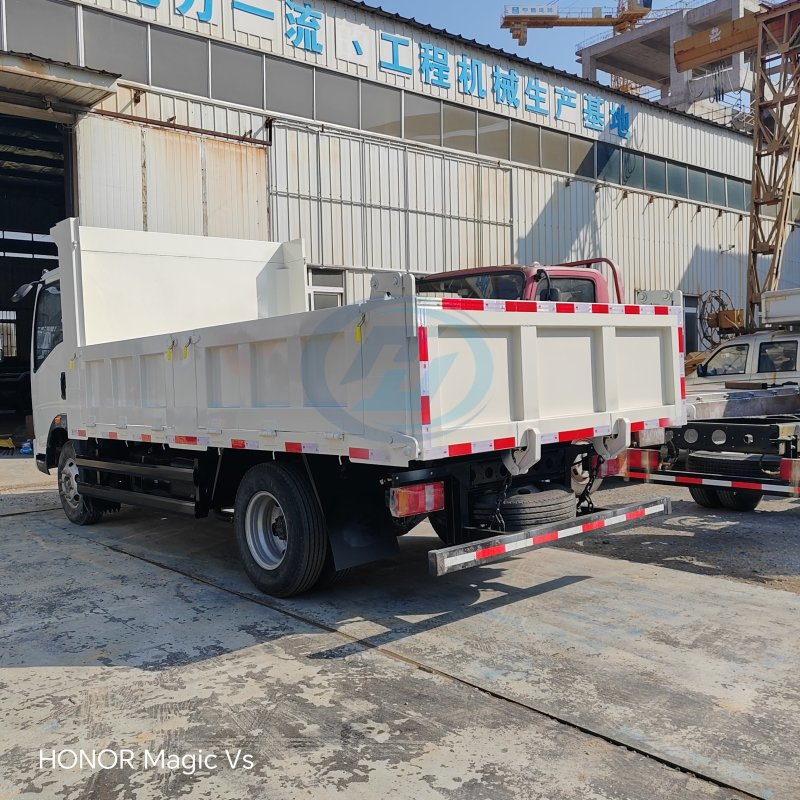 SMALL TRUCK